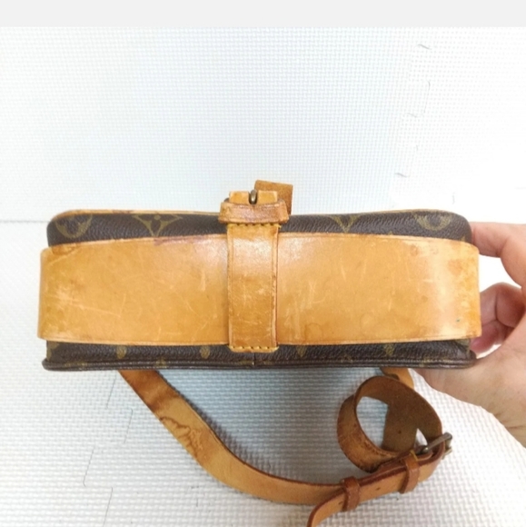 Louis Vuitton Cartouchiere MM Monogram Crossbody Brown Gold Zip Bag - Picture 6 of 16